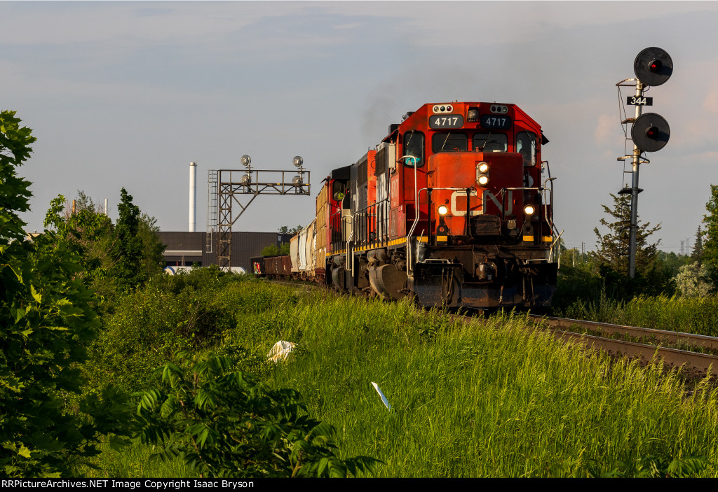 CN 4717